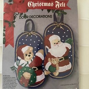 Vintage Christmas Felt Craft Decoration Kit Door Decorations Santa & Teddy Bear